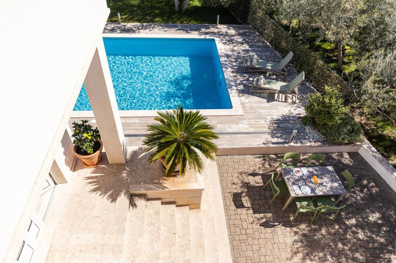 Appartement The Olive Poolhouse à Split Extérieur photo