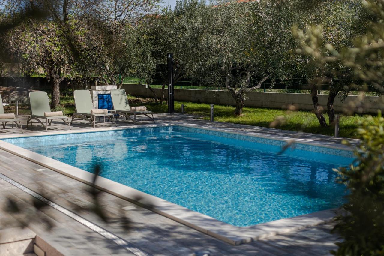 Appartement The Olive Poolhouse à Split Extérieur photo